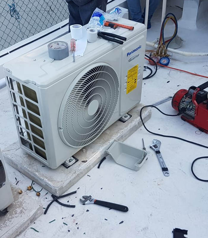 Empresa certificada en servicios para equipos de aire acondicionado para comercios, industrias y residencias